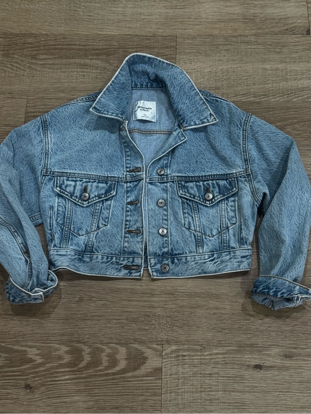 Abercrombie & Fitch Cropped Denim Jacket XS Light Wash Jean Jacket